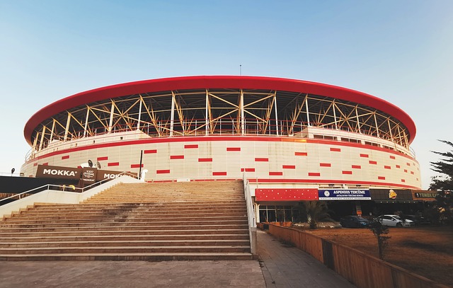 击的犀利 击的犀利